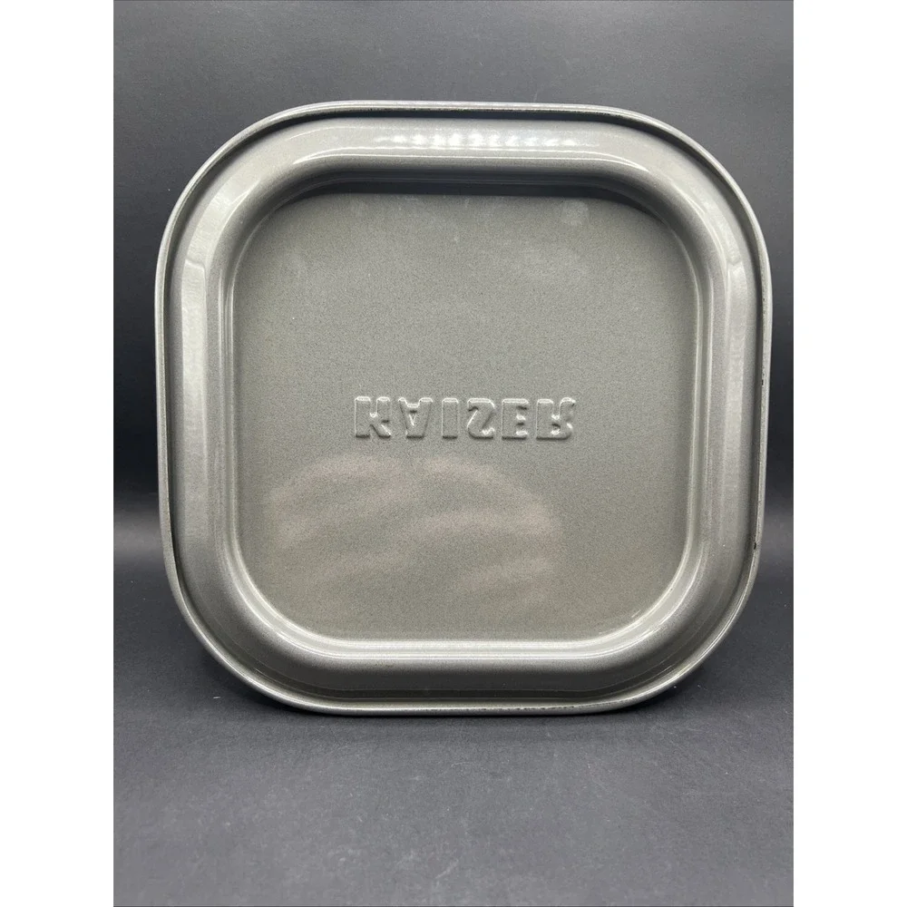 Kaiser La Forme Quadro Square Springform Pan 6.5